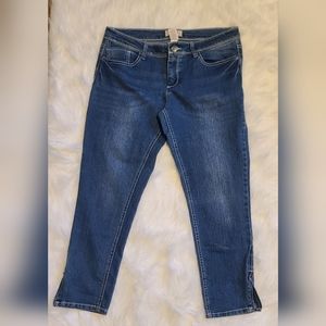 Ocean Pacific Blue Jean Capris Size